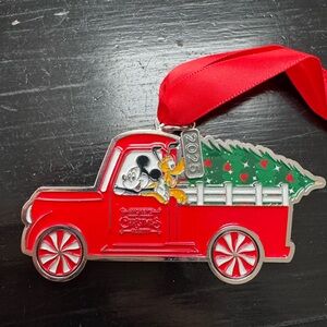 Mickey’s Very Merry Christmas Party 2025 Holiday Ornament Disney Exclusive
